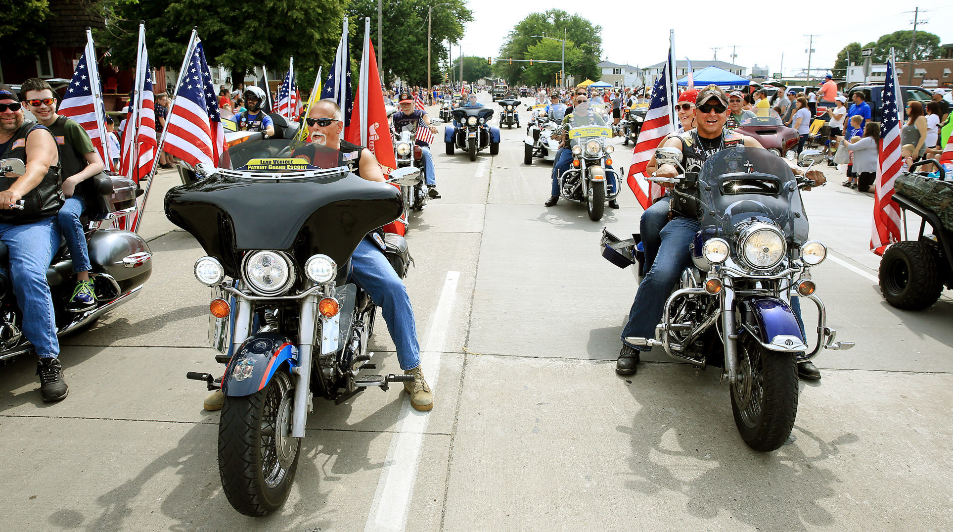 070417-Bettendorf-Parade-011